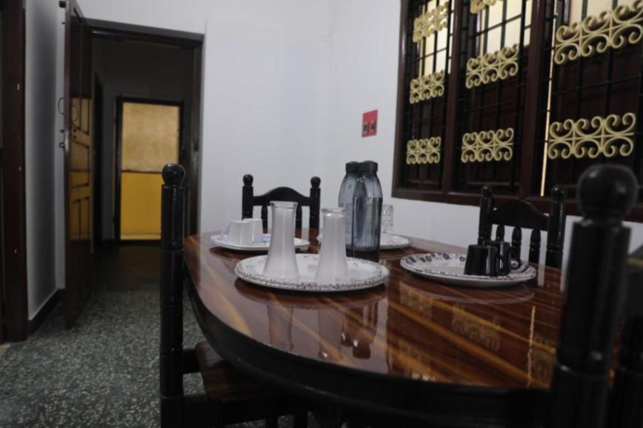 Bluemoon Homestay Puduccseri Kültér fotó