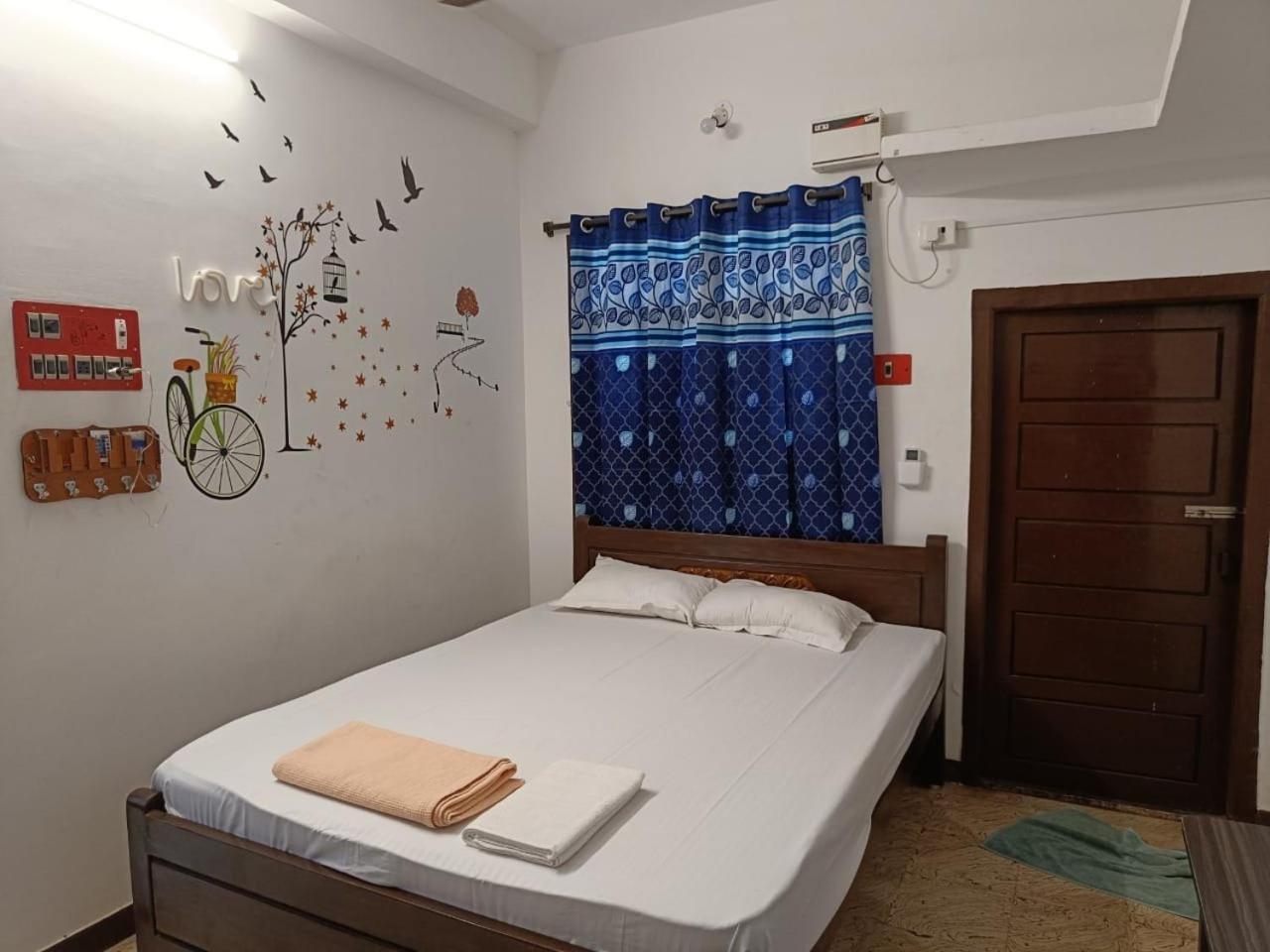 Bluemoon Homestay Puduccseri Kültér fotó